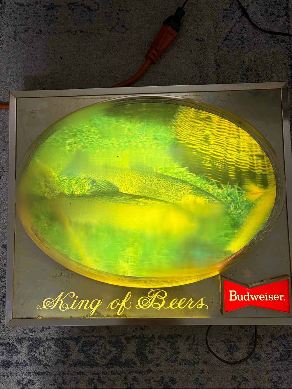Vintage 1950 king of beers lighted bubble dome Sign - Yellow/Green